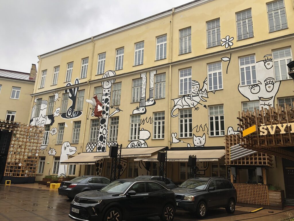 Creative district in Vilnius explored during the international mobility