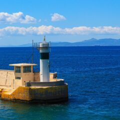 Piraeus-sea