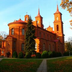 St._Peter_and_St._Paul's_Church_in_Panevėžys_(back_sideview)